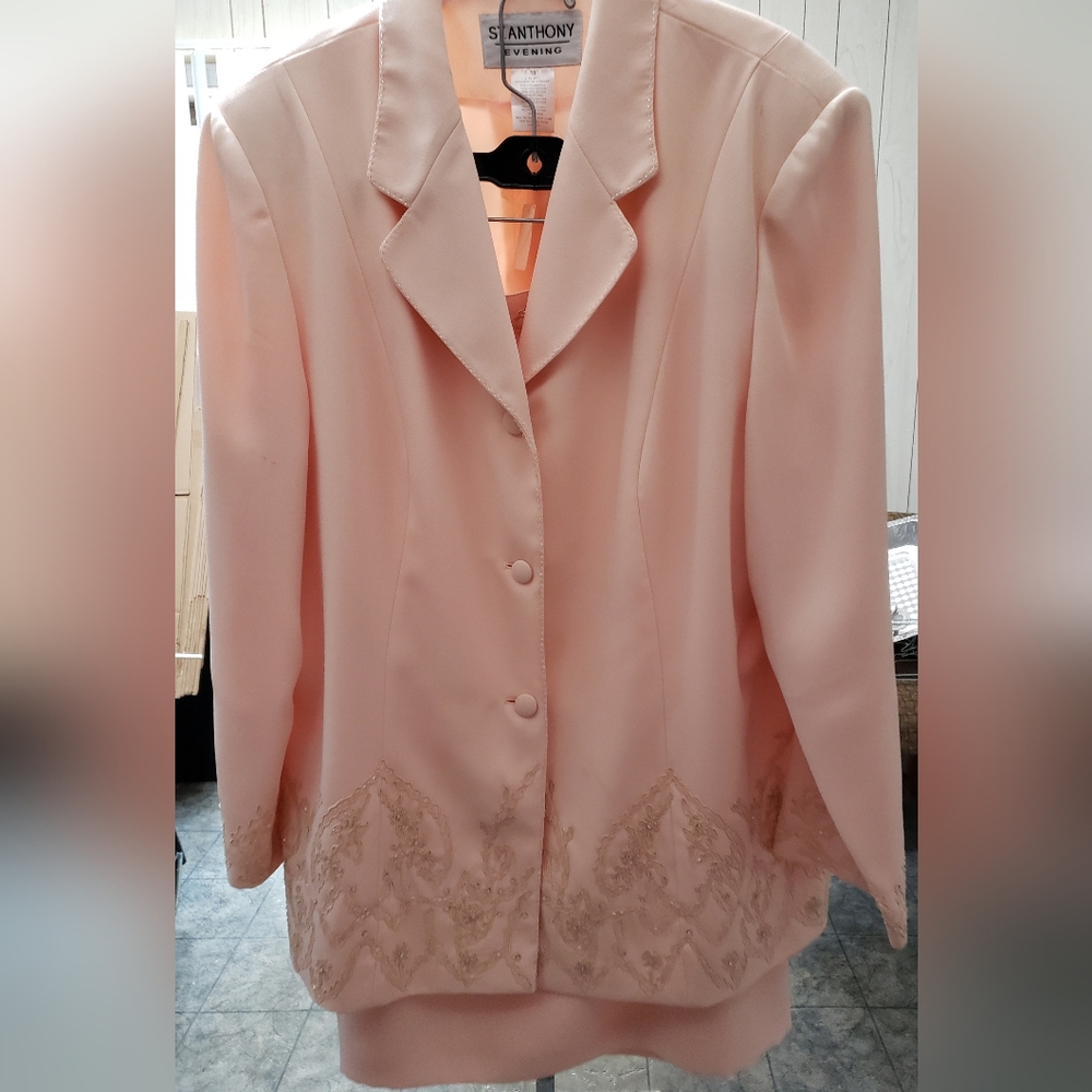 Ladies Suit